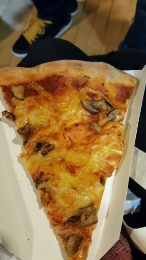Mushroom and garlic at Vegan Pizza Co. in Cardiff