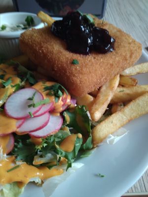 Ser panierowany at Warzywniak in Wroclaw