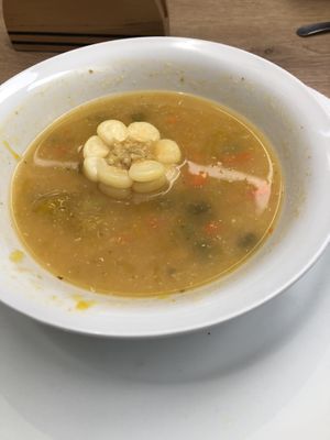 Gemüsesuppe  at Omphalos in Arequipa