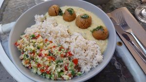 Arab bowl at Omphalos in Arequipa