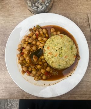   at Omphalos in Arequipa