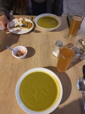  at Omphalos in Arequipa