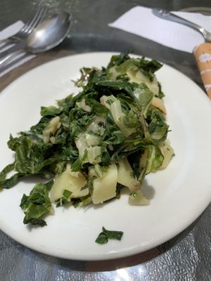 Kale and potato salad (daily menu) at Omphalos in Arequipa