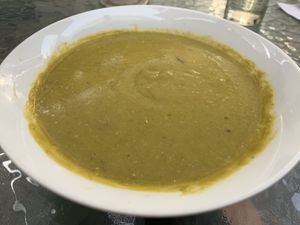 Crema de acelga at Omphalos in Arequipa