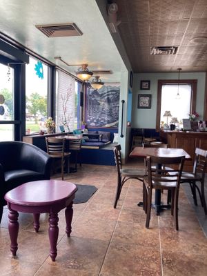 Seating  at Curiosi-Tea House in Mankato