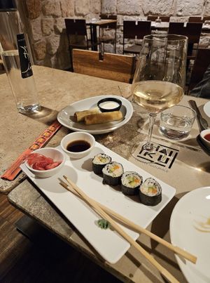 Spring rolls and tofu sushi at Haiku in Palermo