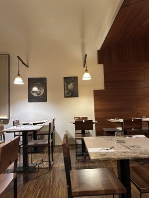 Salle intérieure   at Haiku in Palermo