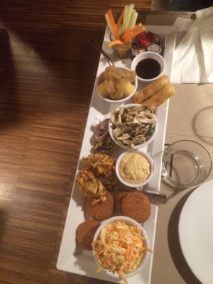 Sample appetizers platter for 2 people 18 at Haiku in Palermo