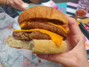 Doble chisburger at La Trocadero in Barcelona