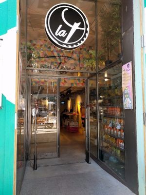 Shop front at La Trocadero in Barcelona