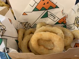 Aritos De Cebolla at La Trocadero in Barcelona