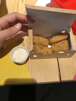 Nuggets at La Trocadero in Barcelona