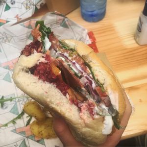 Classic burger.  at La Trocadero in Barcelona