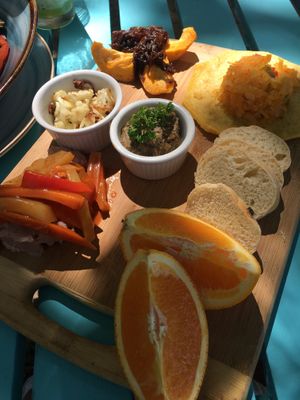 The vegan board  at Noguis in Tamarindo