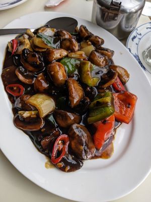 Mushrooms in black bean sauce at Saigon68 in Sheffield