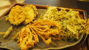 Tempura [from the Tempura Seaweed Fried Garlic Multigrain Rice - RM15.90 (as of 2017)] at BMS Organics in Penang