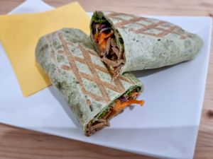 Wrap with seitan at Mie Vie in Ghent