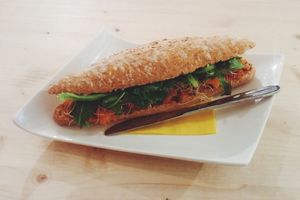 Champignon à la Greque Broodje at Mie Vie in Ghent