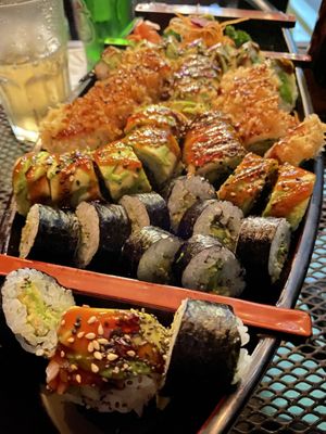 Barco de sushi 40 piezas at Kappa Sushi in La Fortuna