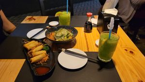 Las entradas con limonada de Hierbabuena at Kappa Sushi in La Fortuna