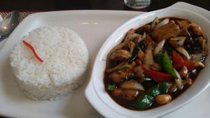 409 Hed Phad Med Prik-Phao Medium heat at Simply Asia - Heritage Square in Cape Town