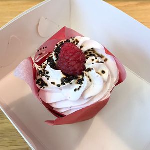 Liquorice cupcake at Well  in Helsinki