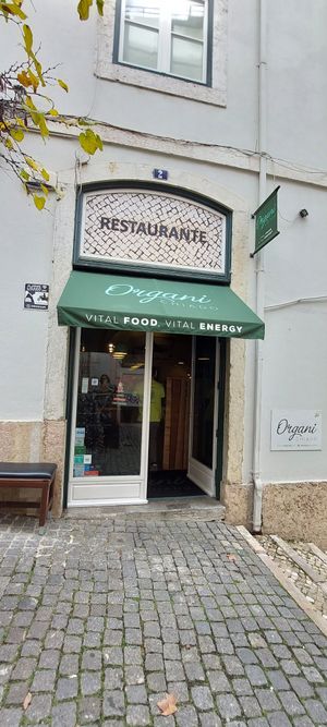 The pecan  🥧 is one of a kind! at Organi Chiado in Lisbon