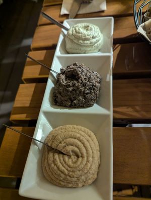 Pates (large, decent size for 2 would have gone small) at Organi Chiado in Lisbon