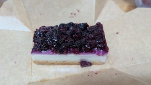 Blackberry cheesecake (as takeaway) at Organi Chiado in Lisbon