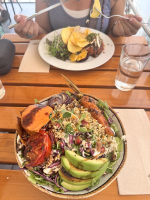 Quinoa salad and veggie burger  at Organi Chiado in Lisbon