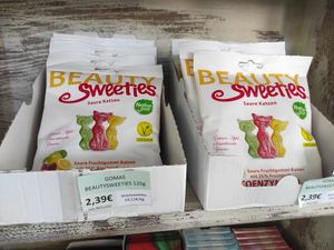 Gummies at EasyGreen Vegan Foodstore & Snack bar in Porto