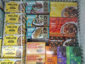 Freezer at EasyGreen Vegan Foodstore & Snack bar in Porto