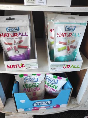 Gummies at EasyGreen Vegan Foodstore & Snack bar in Porto