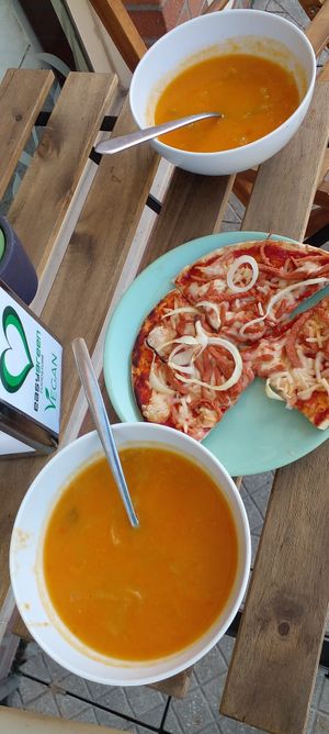  at EasyGreen Vegan Foodstore & Snack bar in Porto