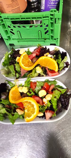 Salads #Veganuary at EasyGreen Vegan Foodstore & Snack bar in Porto