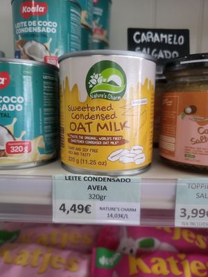  at EasyGreen Vegan Foodstore & Snack bar in Porto