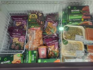  at EasyGreen Vegan Foodstore & Snack bar in Porto