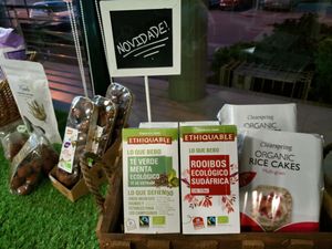 items 1 at EasyGreen Vegan Foodstore & Snack bar in Porto