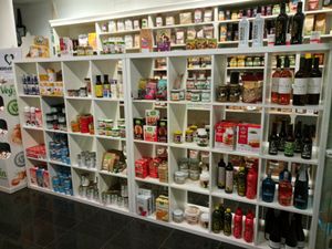 items 9 at EasyGreen Vegan Foodstore & Snack bar in Porto