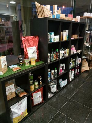 items 10 at EasyGreen Vegan Foodstore & Snack bar in Porto