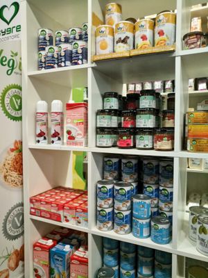 items 11 at EasyGreen Vegan Foodstore & Snack bar in Porto