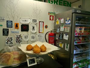 items 21 at EasyGreen Vegan Foodstore & Snack bar in Porto