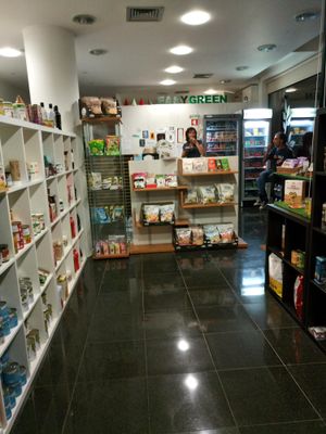 item 29 at EasyGreen Vegan Foodstore & Snack bar in Porto