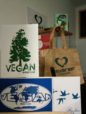 item 37 at EasyGreen Vegan Foodstore & Snack bar in Porto