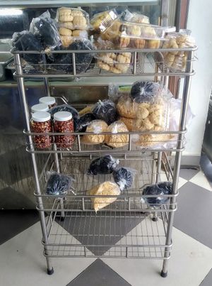 Snacks (fried seaweed, peanuts, puffed rice, cookies (vegan??) at An Lac in Kon Tum