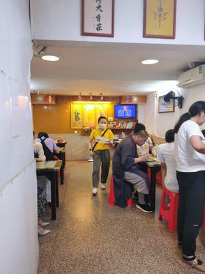  at Yan Yan SuShi in Guangzhou