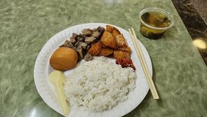 Reached there at 11, only half of dishes done but was more than enough for brunch. Economic and really fresh ingredients. at Yan Yan SuShi in Guangzhou