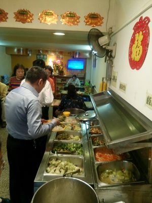 vegan buffet at Yan Yan SuShi in Guangzhou