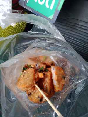 Potato Taro bites 60baht for the bag full at Tue Kha & Fried Tofu - Food Stall in Chiang Rai