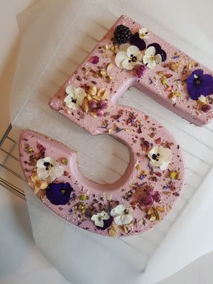 Number cakes at Peas in Hasselt